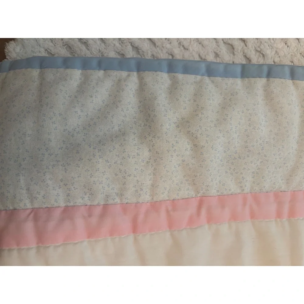 Vintage House of Hatten Baby Quilt Elephant Clown Circus Pastel Patchwork‎ White